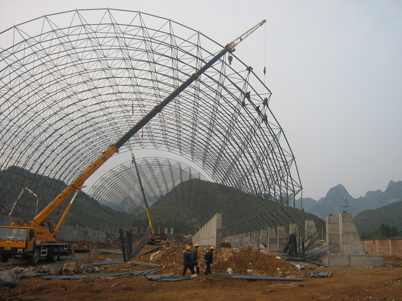 二连浩特电厂网架煤棚