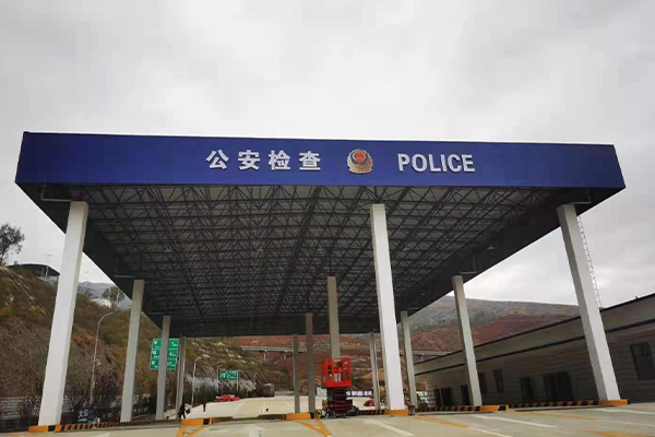 二连浩特网架结构屋顶